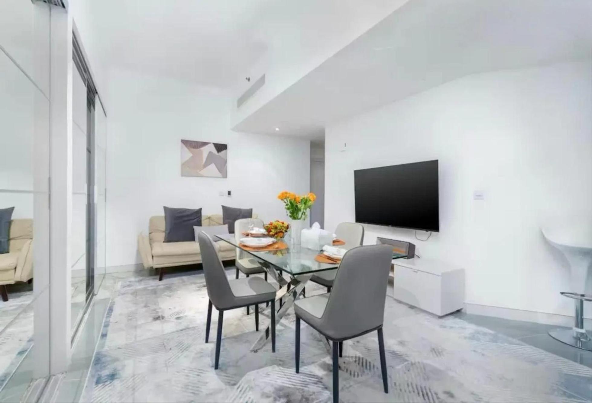 Ahlan Furnished 1 Bedroom Marina Cityview Jbr